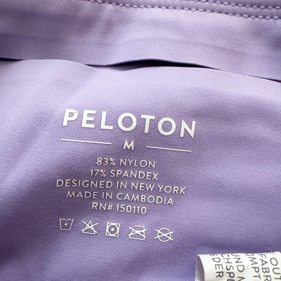 PELOTON Essential Capris Leggings Basic Cycle Pants Medium Lavender Workout - Picture 6 of 12